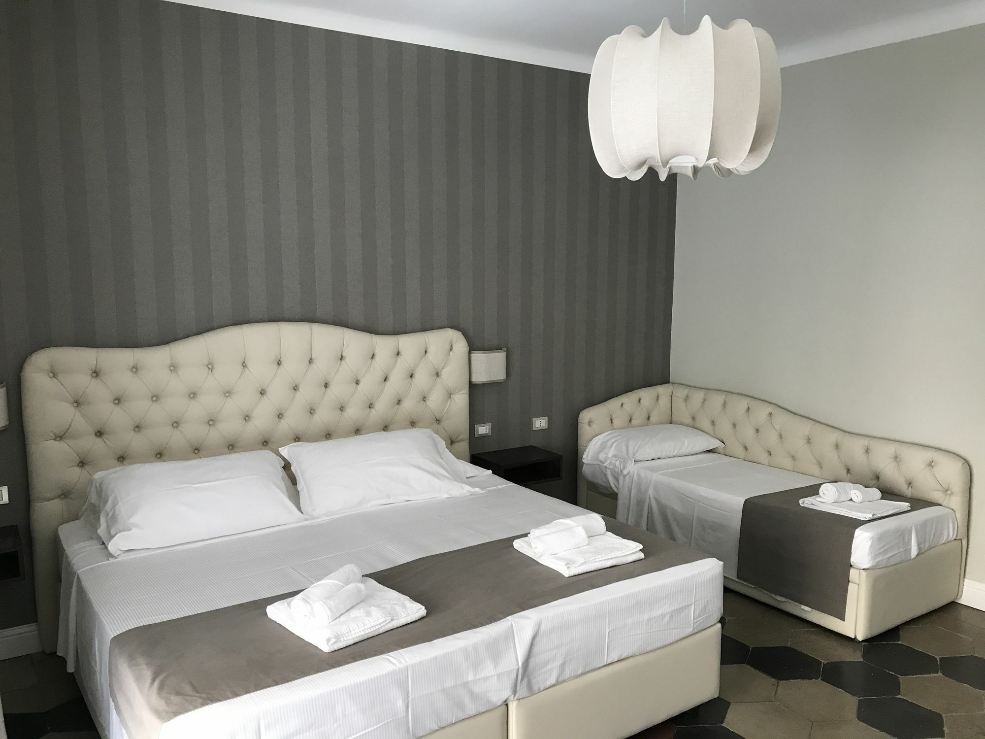 Residenza Roma Imperiale Hotel Luaran gambar