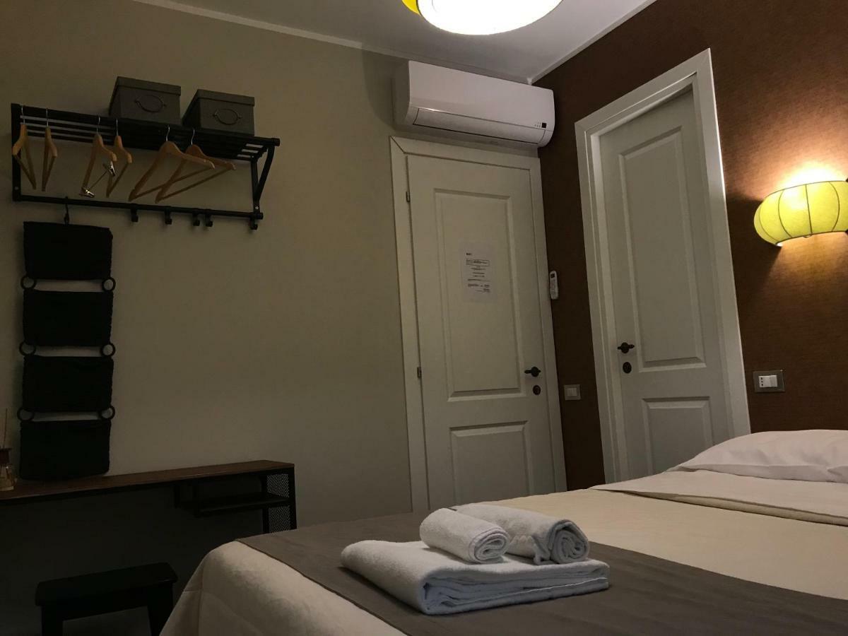 Residenza Roma Imperiale Hotel Luaran gambar